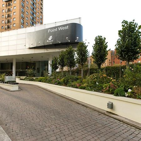Point West Apartments London Exterior photo